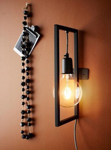 دیوارکوب مدرن تک شعله فلزی D107