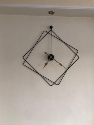 ساعت دیواری مدرن با موتور آرام گرد کد H164