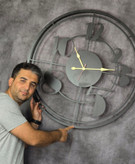 ساعت دیواری مدرن لیزری فلزی زیبا H410