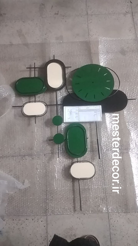 ساعت دیواری مدرن لاکچری تلفیقی چوب و فلز کد H580